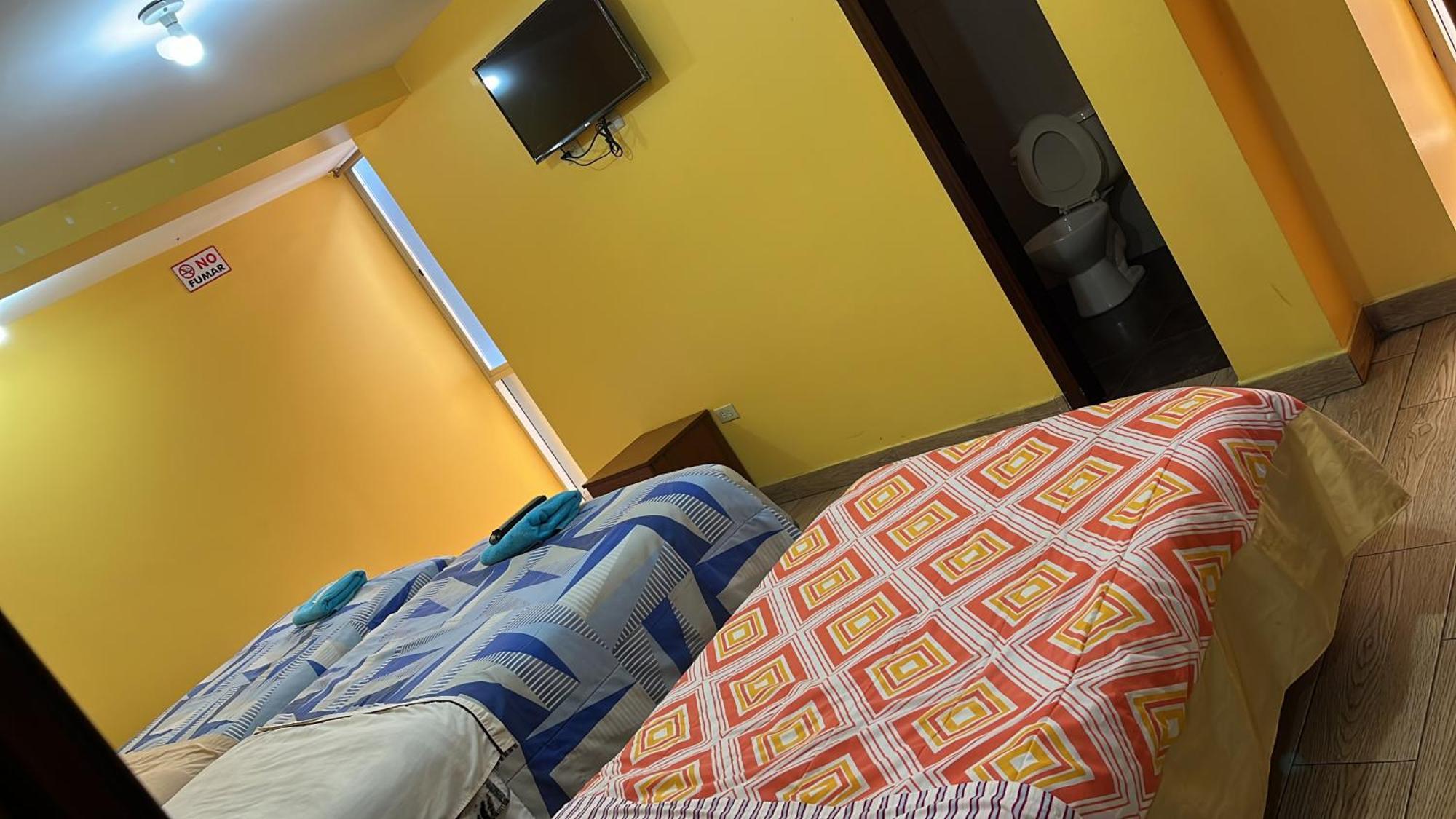 לוחה Hotel Residencial Miraflores מראה חיצוני תמונה